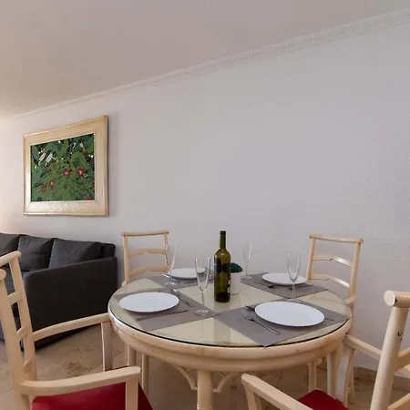 El Beril 14 - Two Bed Costa Adeje (Tenerife)
